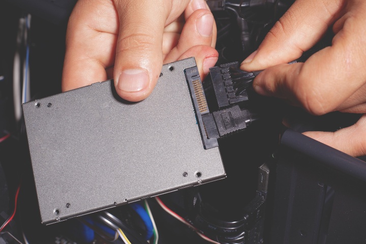 8 Best SSD for Video Editing 4K (SATA, NVMe)